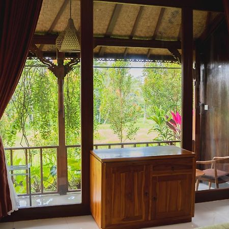 Mancur Guesthouse Ubud  Bagian luar foto