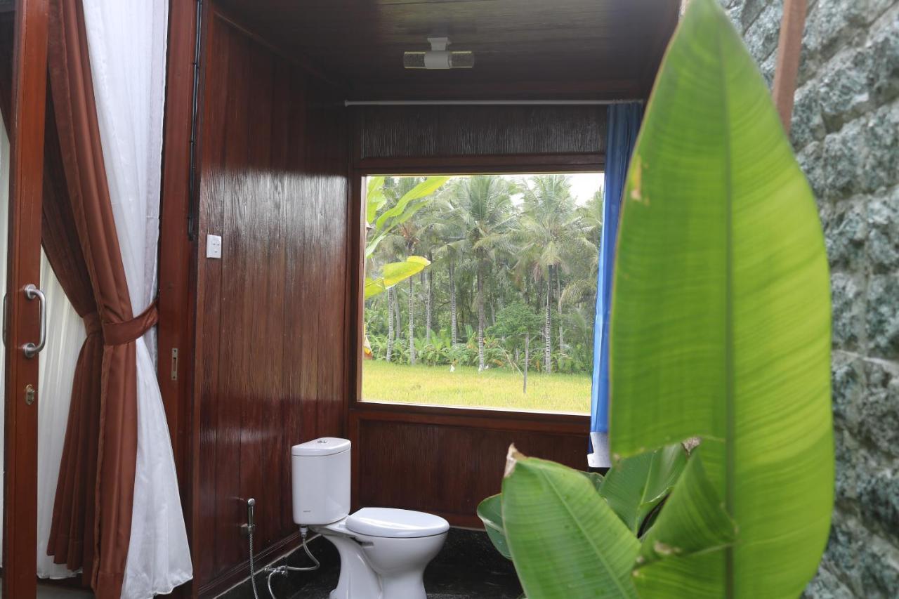 Mancur Guesthouse Ubud  Bagian luar foto