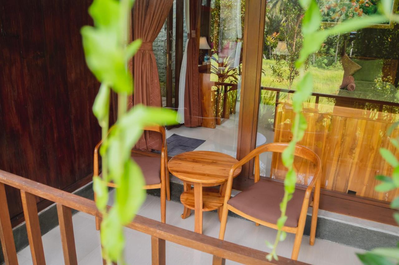 Mancur Guesthouse Ubud  Bagian luar foto
