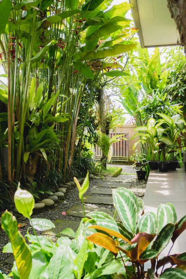 Mancur Guesthouse Ubud  Bagian luar foto