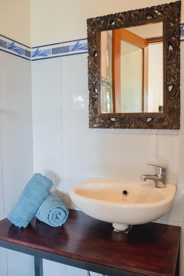 Mancur Guesthouse Ubud  Bagian luar foto